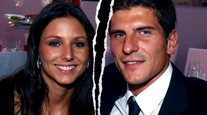 Sadly, both childhood lovers - Silvia Meichel and Mario Gomez - ended their relationship.