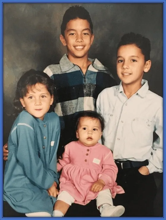 An early photo of Sam Kerr with her brothers and sister.
