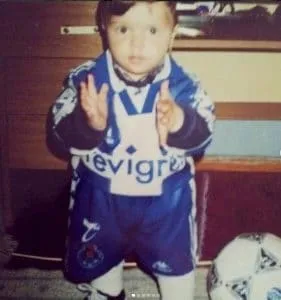 A rare childhood photo of Ruben Neves.
