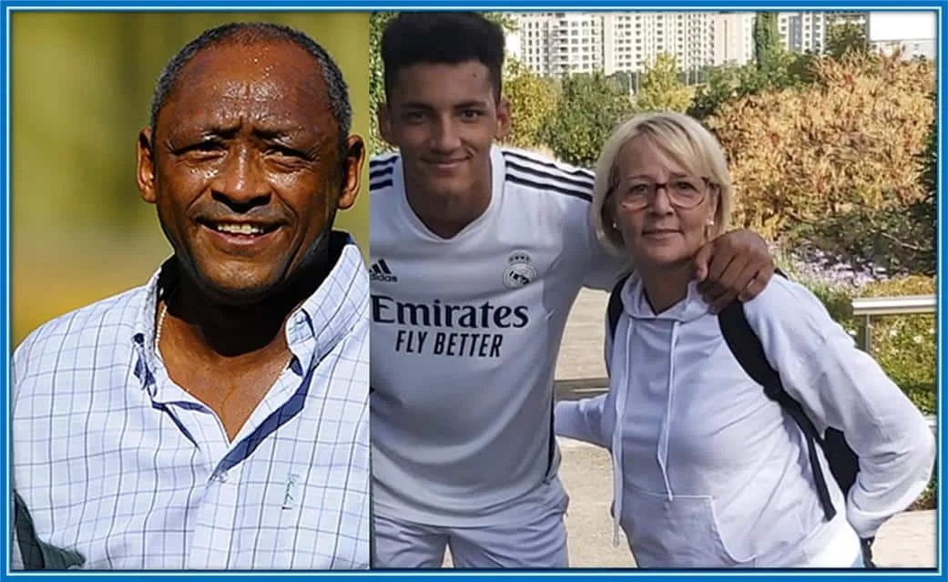 Antonia played the role of both a grandmother and a second mother to the footballer. Here, she is pictured together with her grandson and daughter, Pilar.