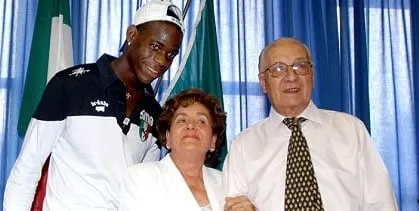 Mario Balotelli with foster parents.