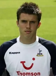This was Michael Carrick's Tottenham days before he joined Manchester United.