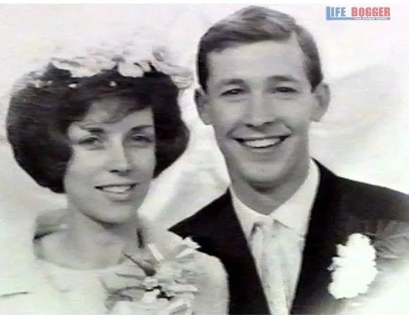 The wedding photo of Alex Ferguson and Cathy.