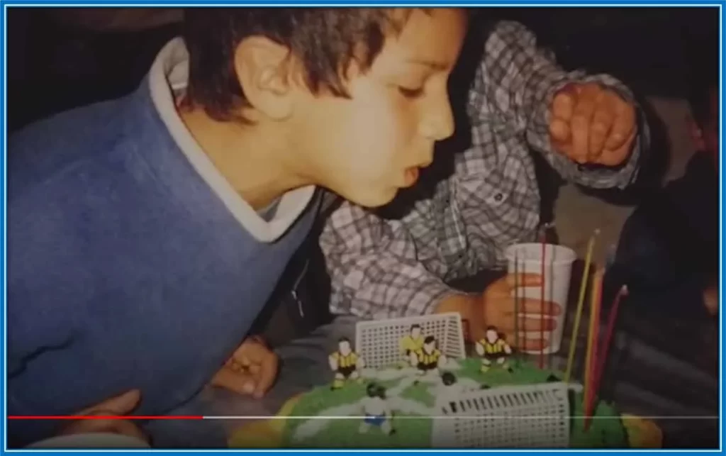 As a child, Rodrigo Bentancur's Birthday cakes were nothing more than a ball pitch where he represented one of the players.
