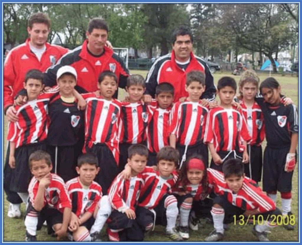 At River Plate, with Enzo Fernández in the middle, in a children's tournament.