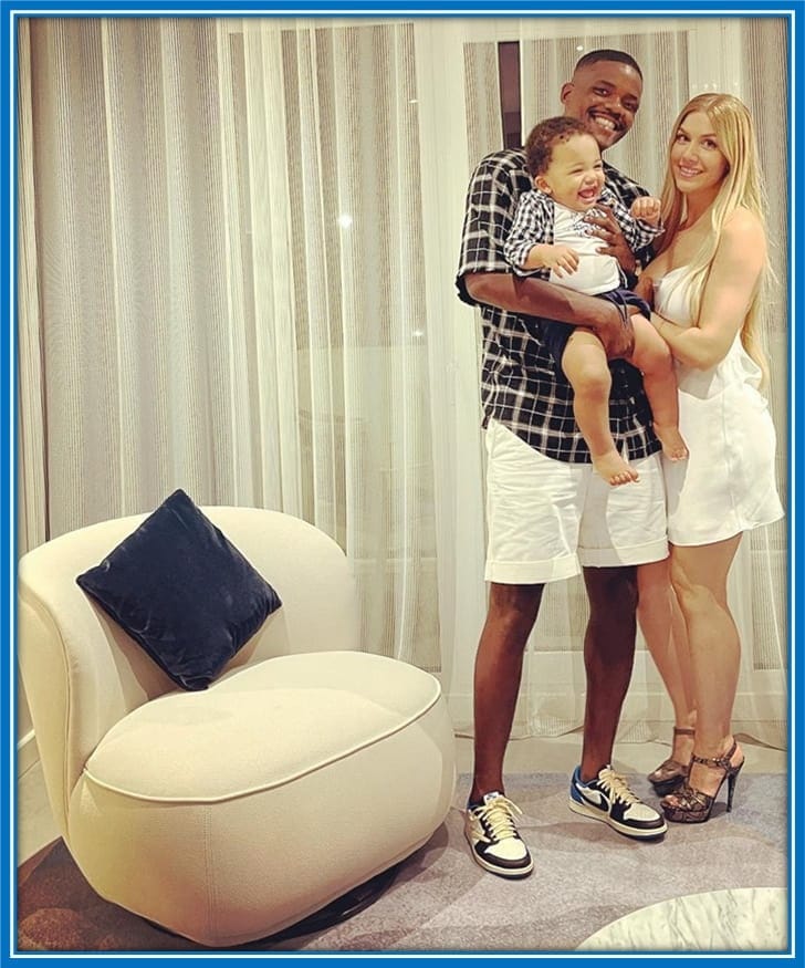 William Carvalho, his Girlfriend (Rita Mendes) and their son, Bryan.