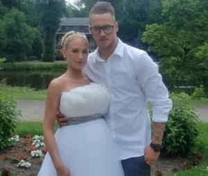 Sarah Arnautovic and Marko Arnautovic's wedding photo.
