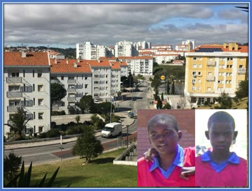 Do you know?... William Carvalho and Nelson Semedo are childhood friends who lived in the same neighbourhood.