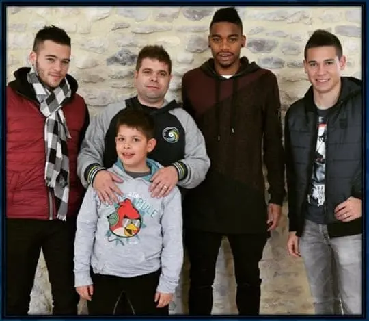 Meet Raphael Guerreiro Brother, Emanuel Guerreiro. He is positioned second from the left role.