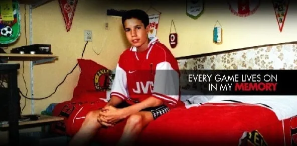 It is obvious that Robin van Persie has been an Arsenal fan from his early years.