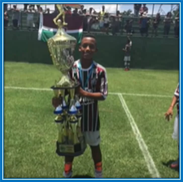The young Fluminense star shows off his first win with the club. Image credit: Youtube.