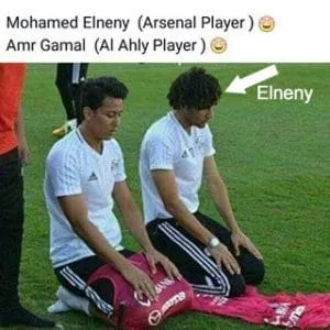 A sign that Mohamed Elneny is a devoted Muslim.
