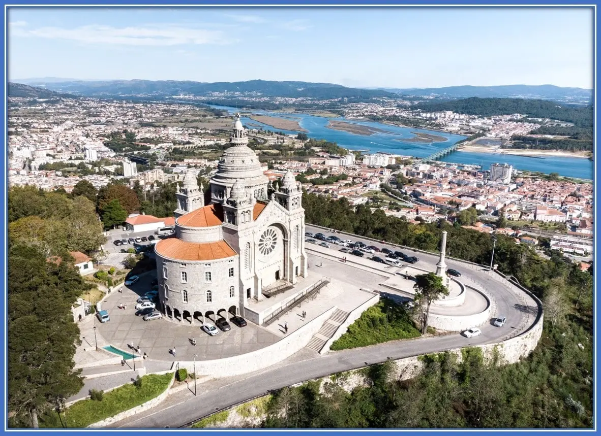 Viana do Castelo, which is where Francisco Trincao's Family comes from, boasts of this architecture and monumental design.