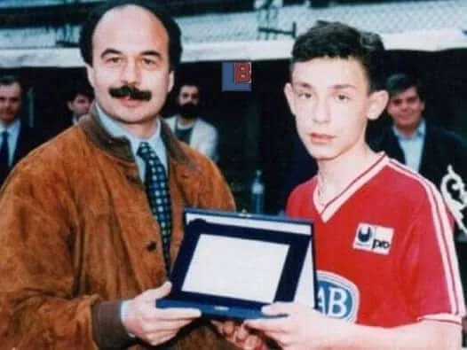 This is young Andrea Pirlo in his early career years.
