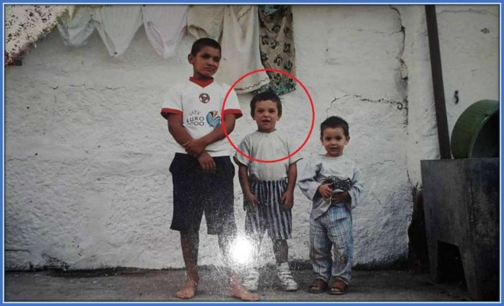 Young Pedro Goncalves appears to be a plumpy kid during his childhood.