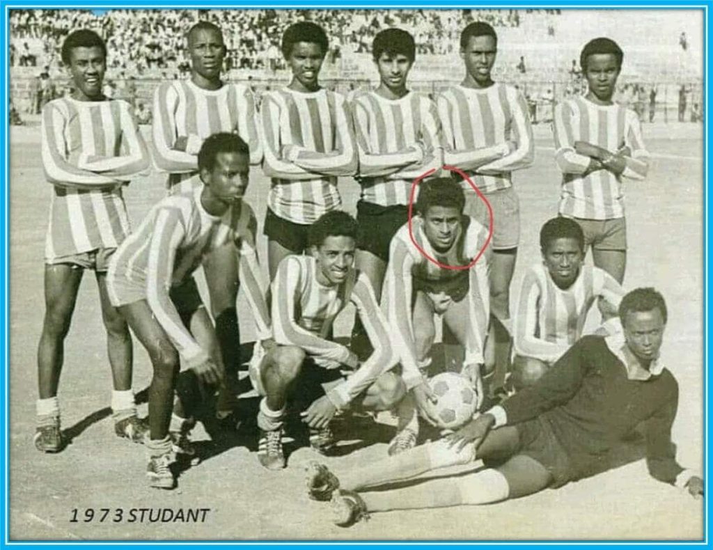 Hassan Afif Yahya with his Somalia National team members.