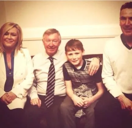 A rare photo of Scott McTominay with Sir Alex Ferguson in his Childhood Days.