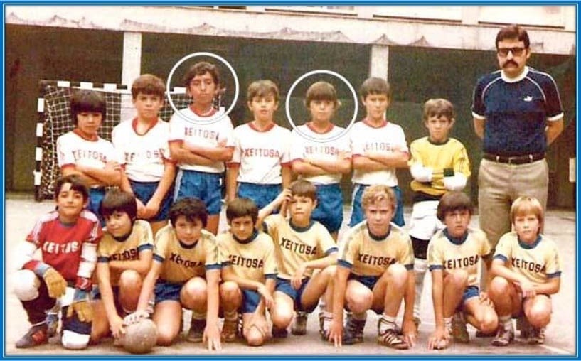 This is Xeitosa futsal team in the late 70s. Luis Enrique (right circle)and Abelardo (left cycle) excelled there while playing futsal football.
