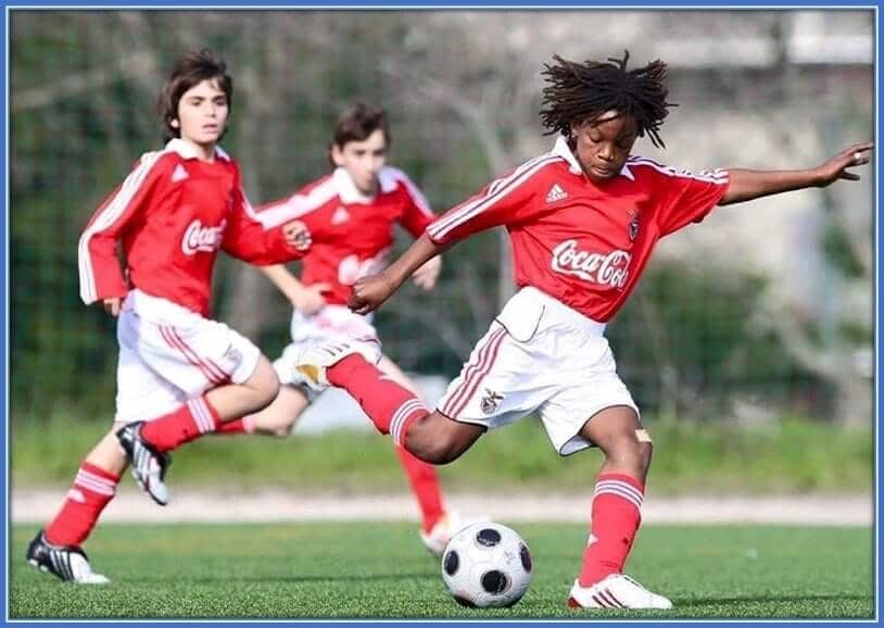 He was indeed a talented young boy in the ranks of Benfica's youth academy.