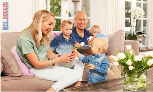 Arjen Robben Family Portrait.