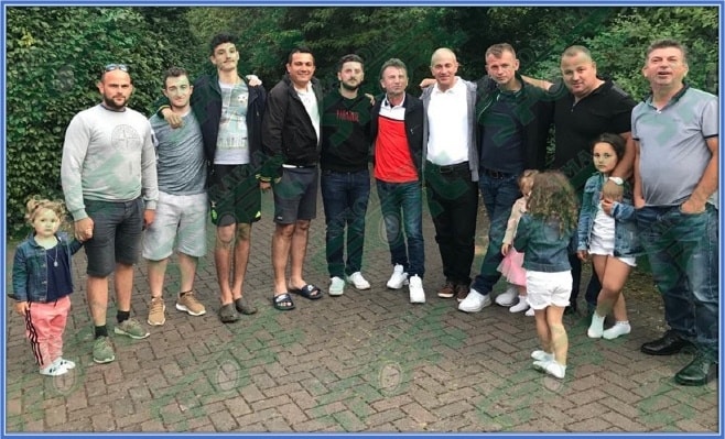 The Chelsea FC Loanee takes a photo with his relatives during one of their get-togethers.