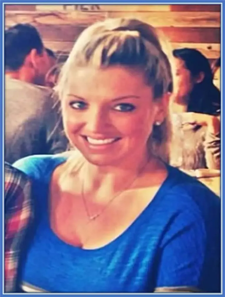 Behold Jeni, Alex's sister.