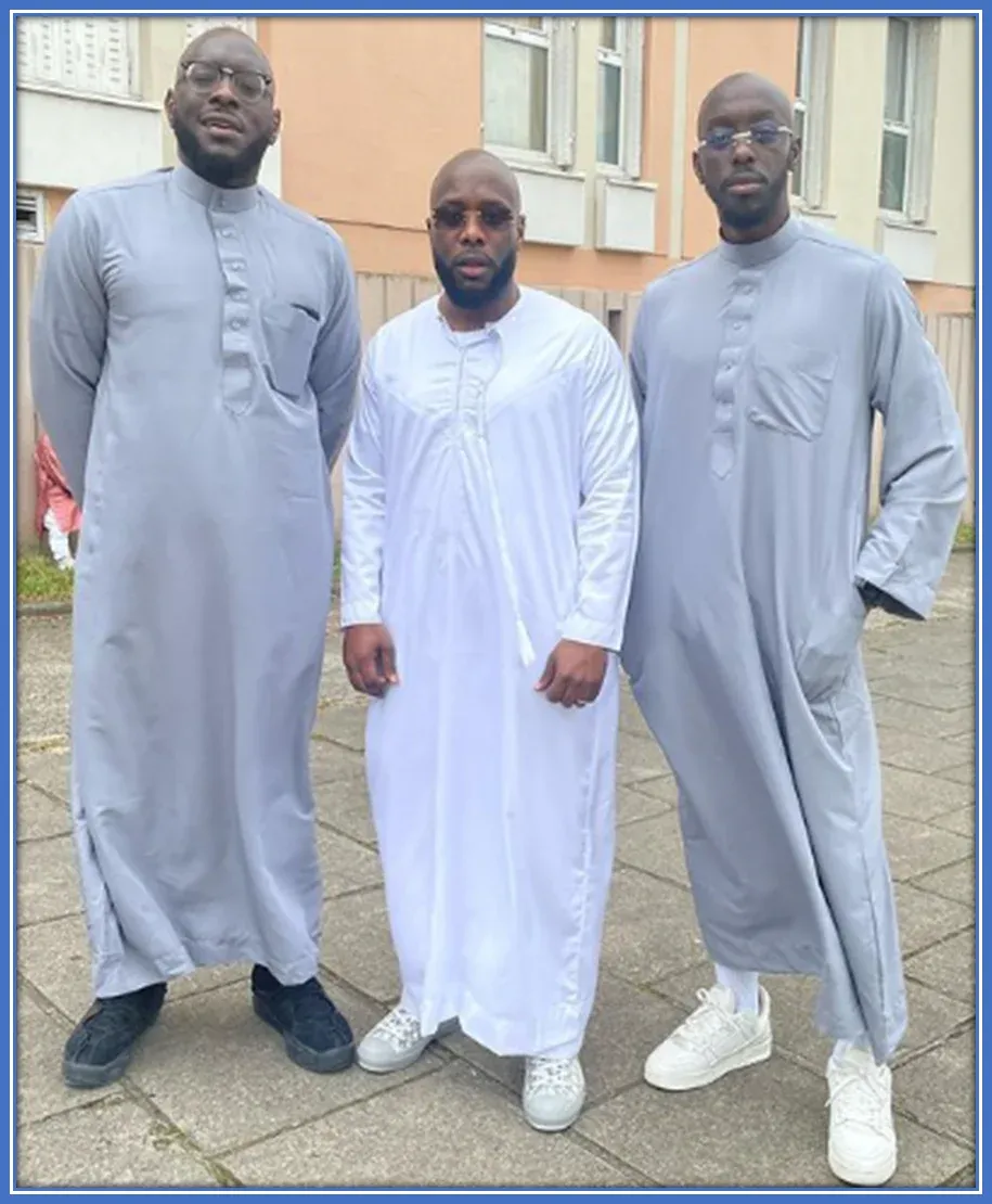 Yoane Wissa and his brothers.