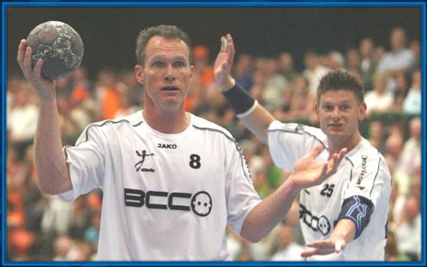 Lambert Schuurs - distance runner & handball icon with 312 caps. Now shaping talents at Limburg Lions.