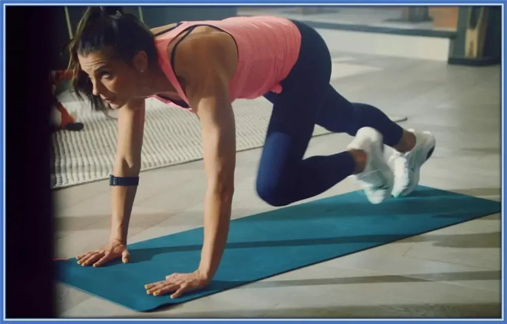 This is how the striker keeps her body fit.