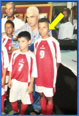 Behold one of the earliest Photos of Azzedine as a child together with other boys in his jersey. Source: