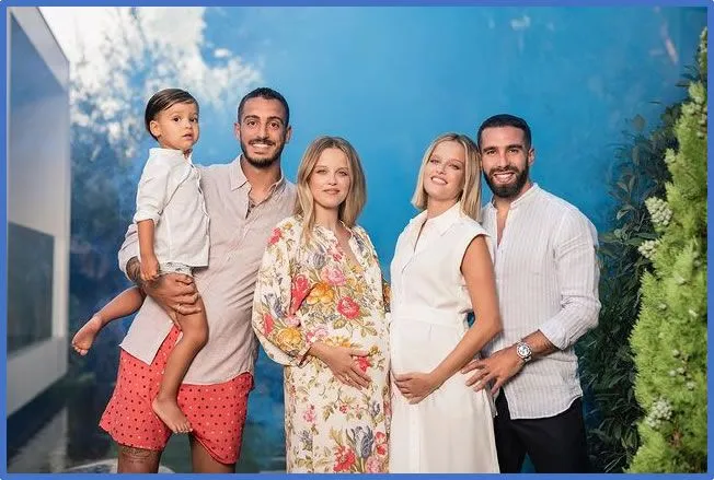 See Joselu's Brother-in-law, Dani who is married to his wife's twin. Source: Instagram, melcanizares.
