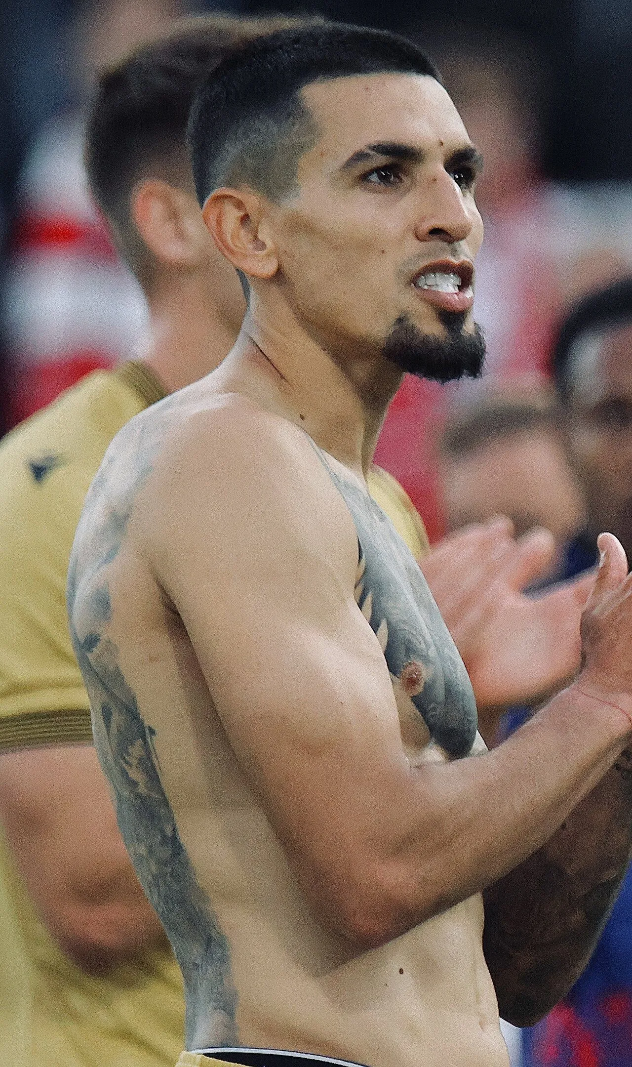 Daniel Munoz in action for Nottingham Forest, Premier League 2026
