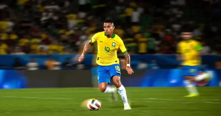 Xuân Son: Hành Trình Từ Brazil Đến Trở Thành 'Người Con' Yêu Dấu Của Bóng Đá Việt Nam