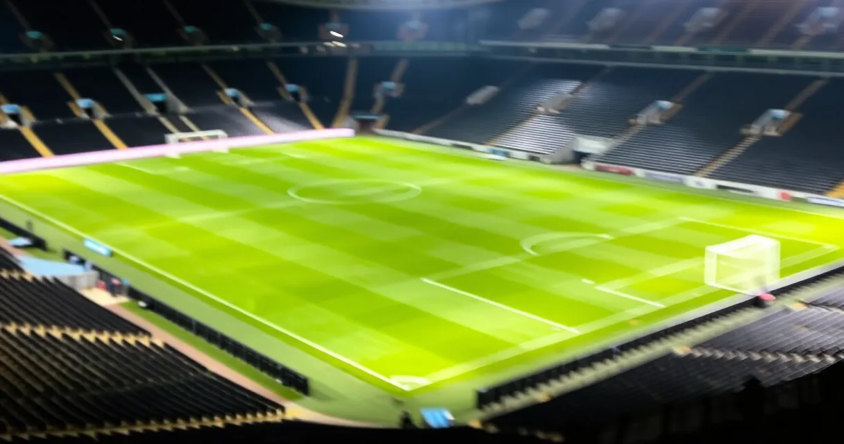 Terzino portoghese in allenamento sul campo da calcio