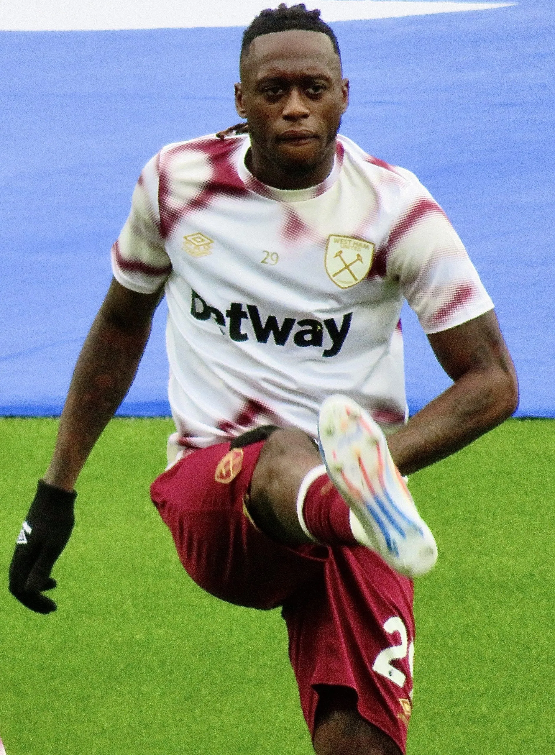 Aston Villa Agree Loan Deal for Aaron Wan-Bissaka From West Ham With Obligation to Buy