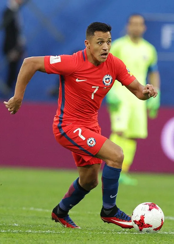 Alexis Sánchez es Presentado en el CF Montréal: 'Tengo 37 Años y un Cuerpo de 25'