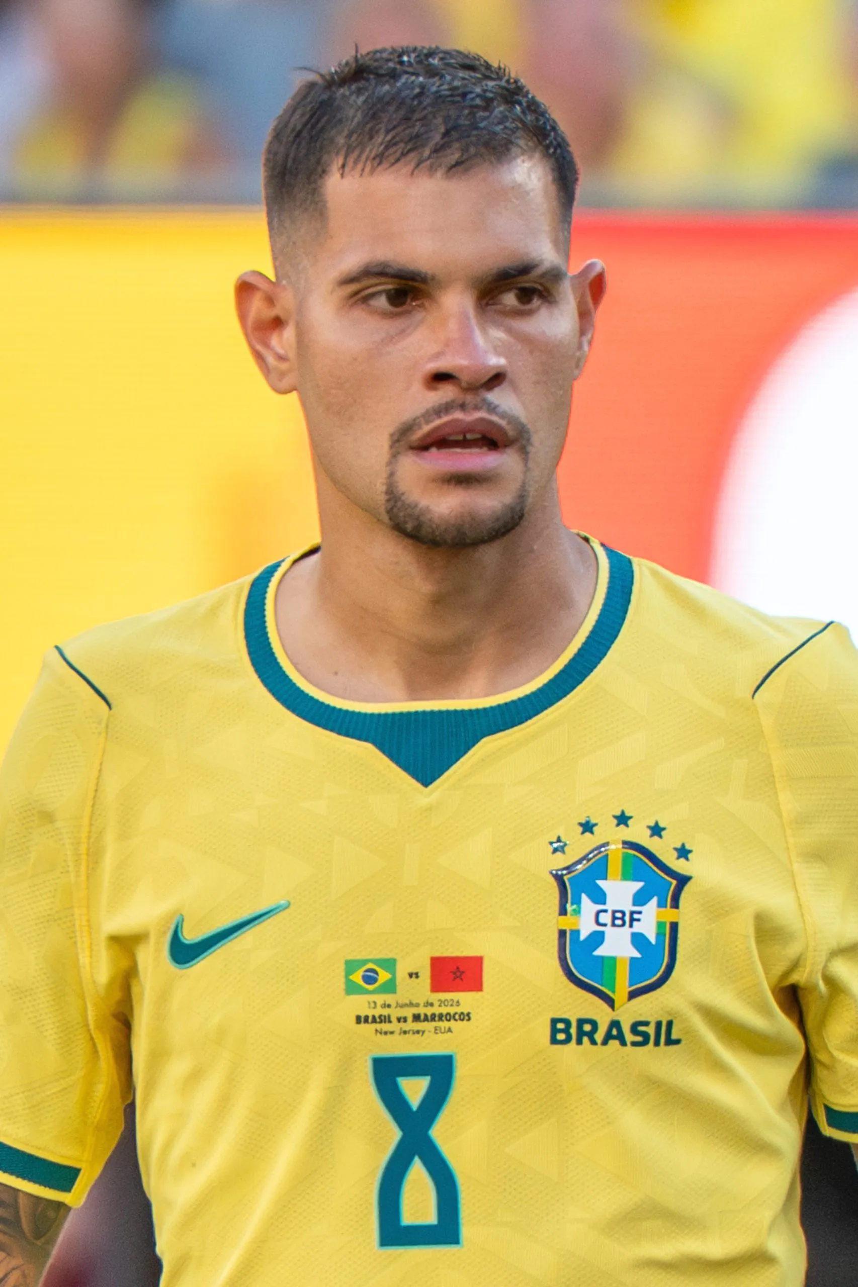 Bruno Guimarães Assina com o Arsenal por £75 Milhões em Transferência Histórica