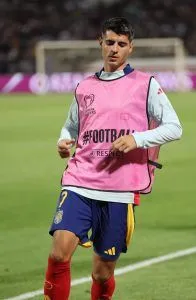 Álvaro Morata Regresa a España: El Delantero Cedido al CD Leganés desde Como con Opción de Compra