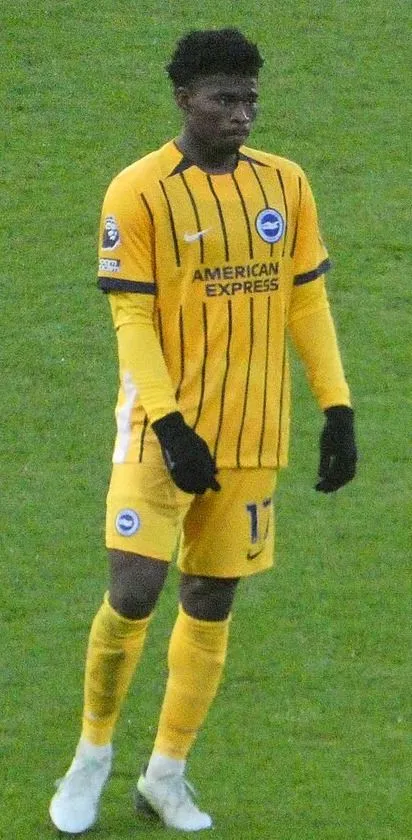 Carlos Baleba sur le point de quitter Brighton pour Manchester United pour 65 millions de livres