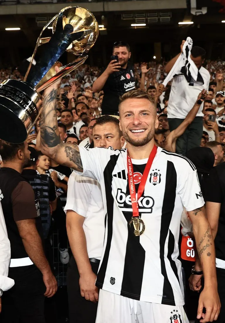 Ciro Immobile 36 Yaşında Futbolu Bıraktı: Paris FC'deki 17 Yıllık Kariyer Sona Erdi