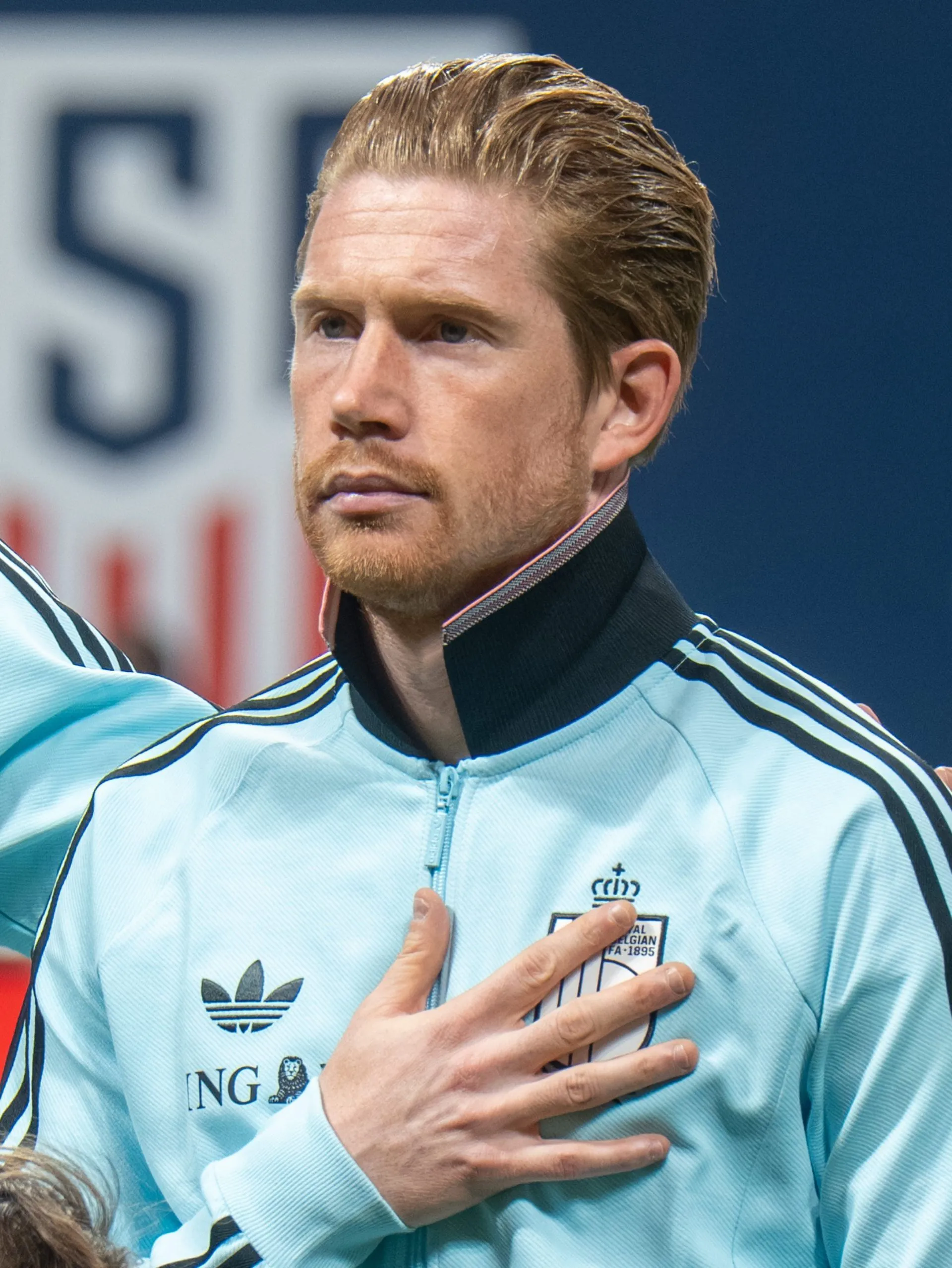 Kevin De Bruyne Segna al Debutto: Napoli Batte il Genoa 2-0 nella Prima Giornata di Serie A