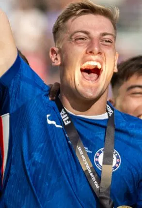 Nottingham Forest Confirm Club-Record £50m Signing of Liam Delap from Chelsea