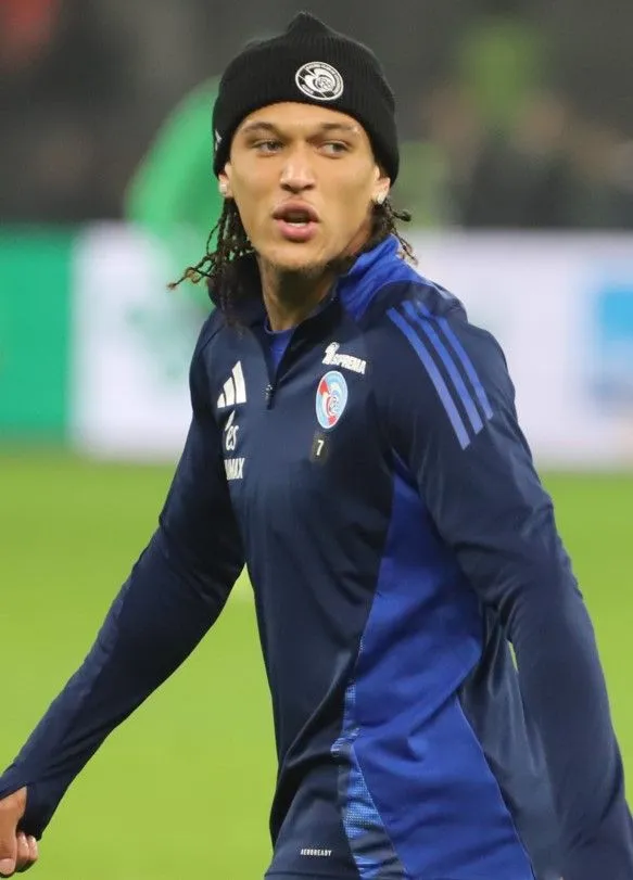 Diego Moreira rejoint l'AC Milan depuis Strasbourg pour un transfert de 65 millions d'euros