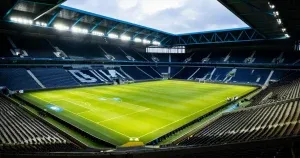 Officieel: Itakura verlaat Ajax en keert terug naar Gladbach