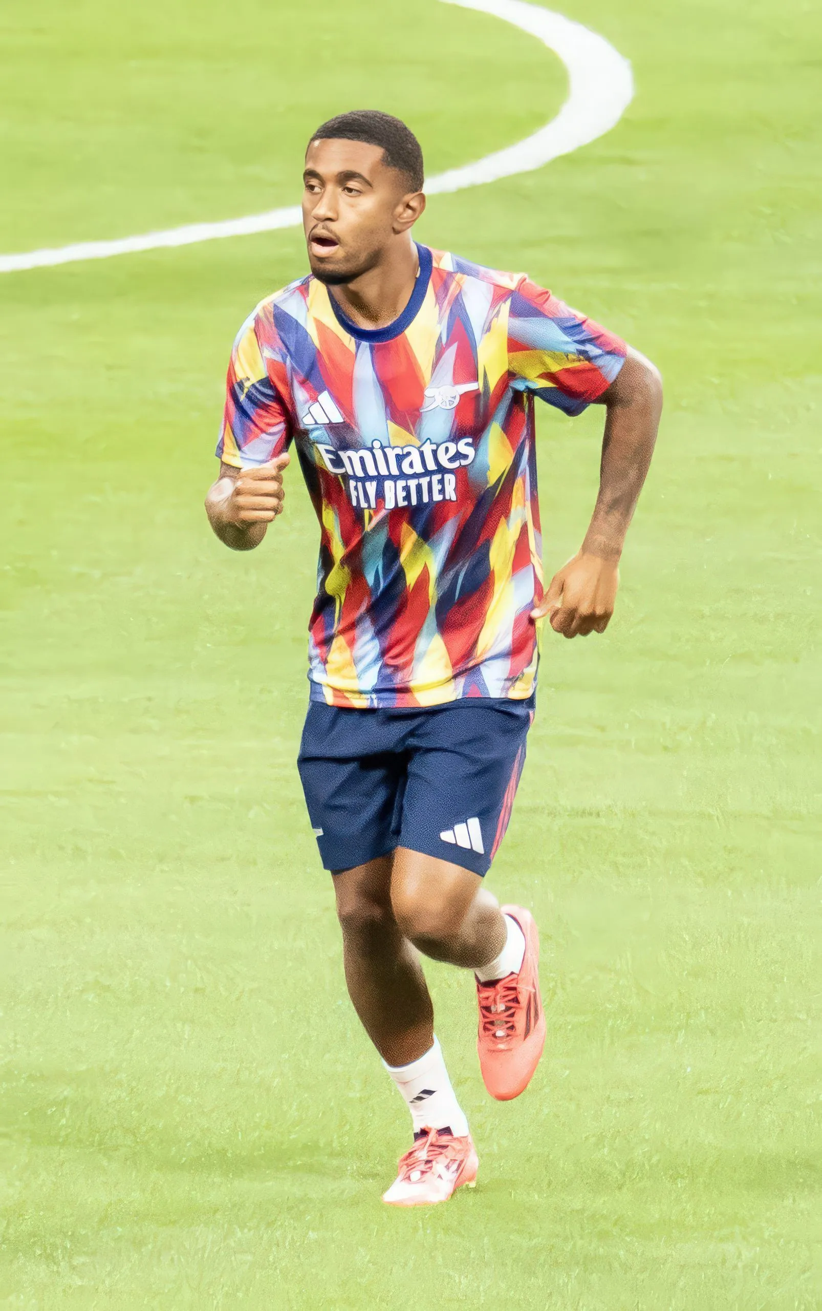 Reiss Nelson Keert Definitief Terug bij Feyenoord: Vrije Transfer na Vertrek Arsenal