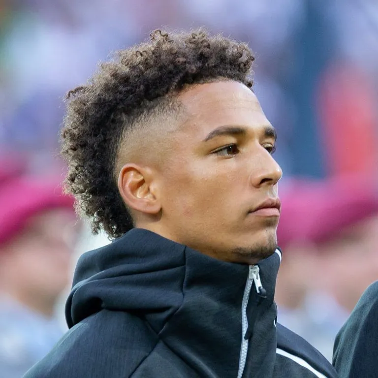 Thilo Kehrer scoort en geeft assist bij basisdebuut: Ajax wint met 1-5 bij Fortuna Sittard