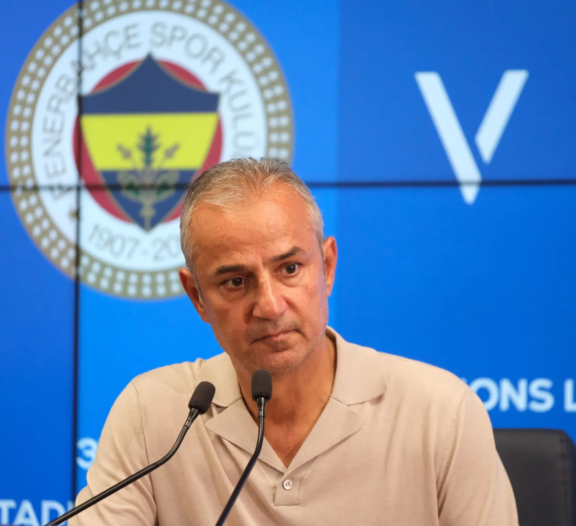 İsmail Kartal Roma Maçı Sonrası İstifa Etti, Yıldırım Reddetti: Fenerbahçe'de 48 Saatlik Kaos