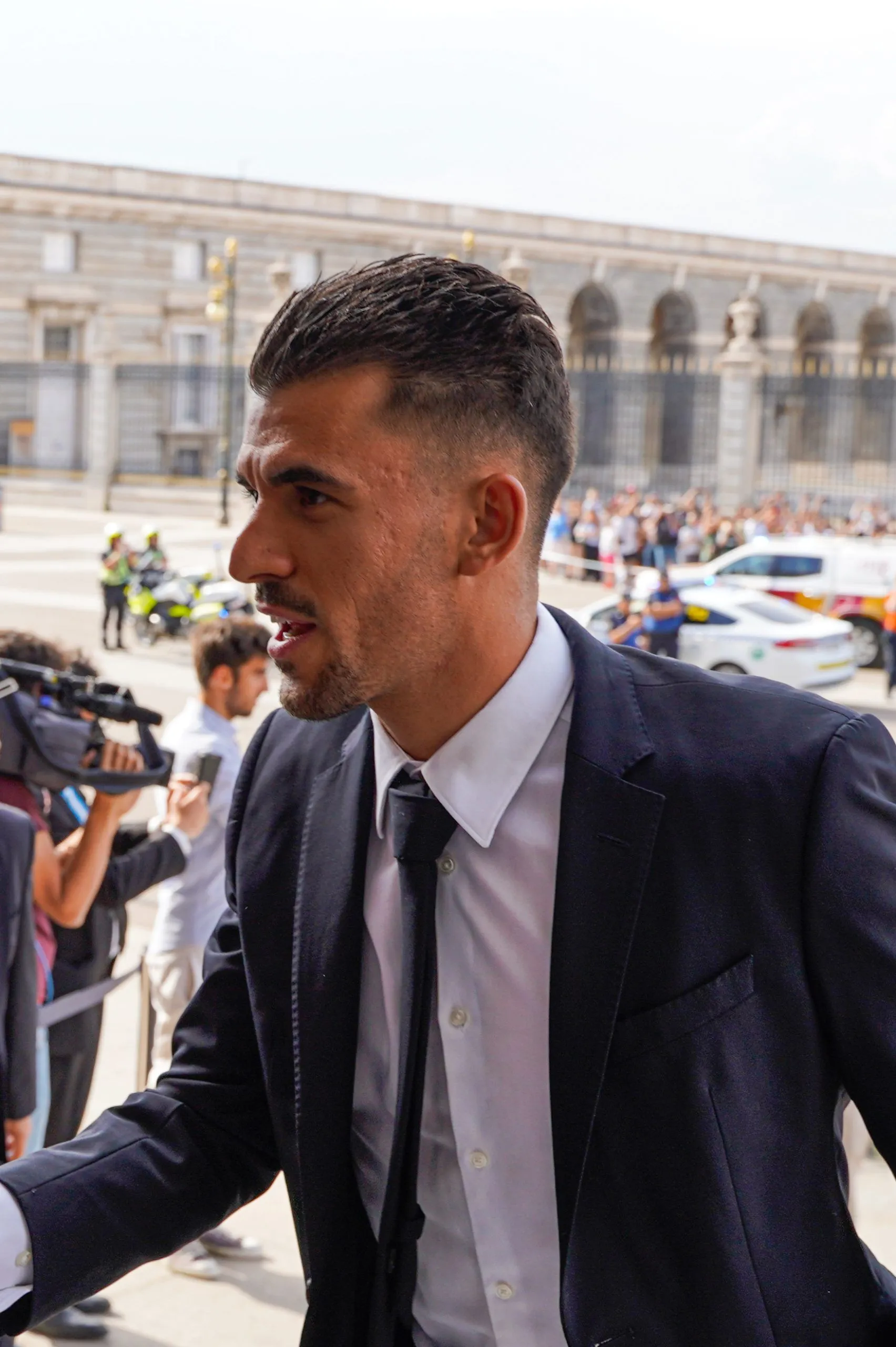 Dani Ceballos Regresa al Betis como Agente Libre: Contrato de Tres Años tras Rescindir con el Real Madrid