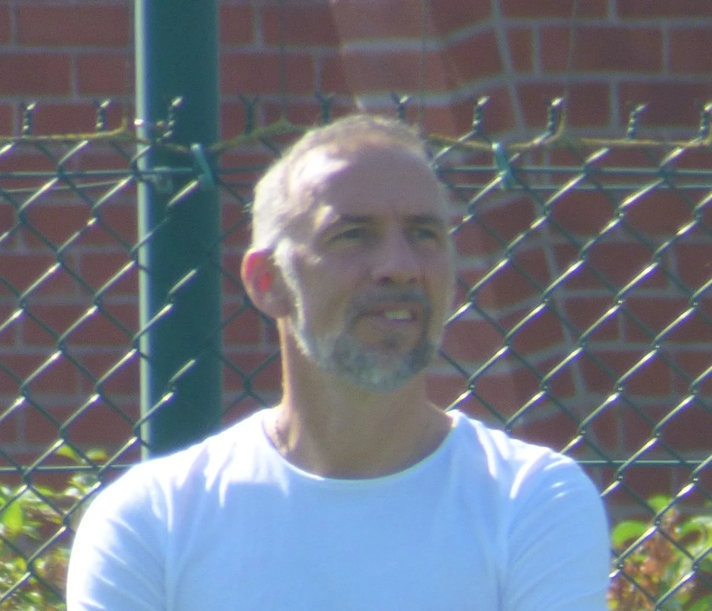 Brest rend hommage à Éric Roy avant la réception du PSG en Ligue 1