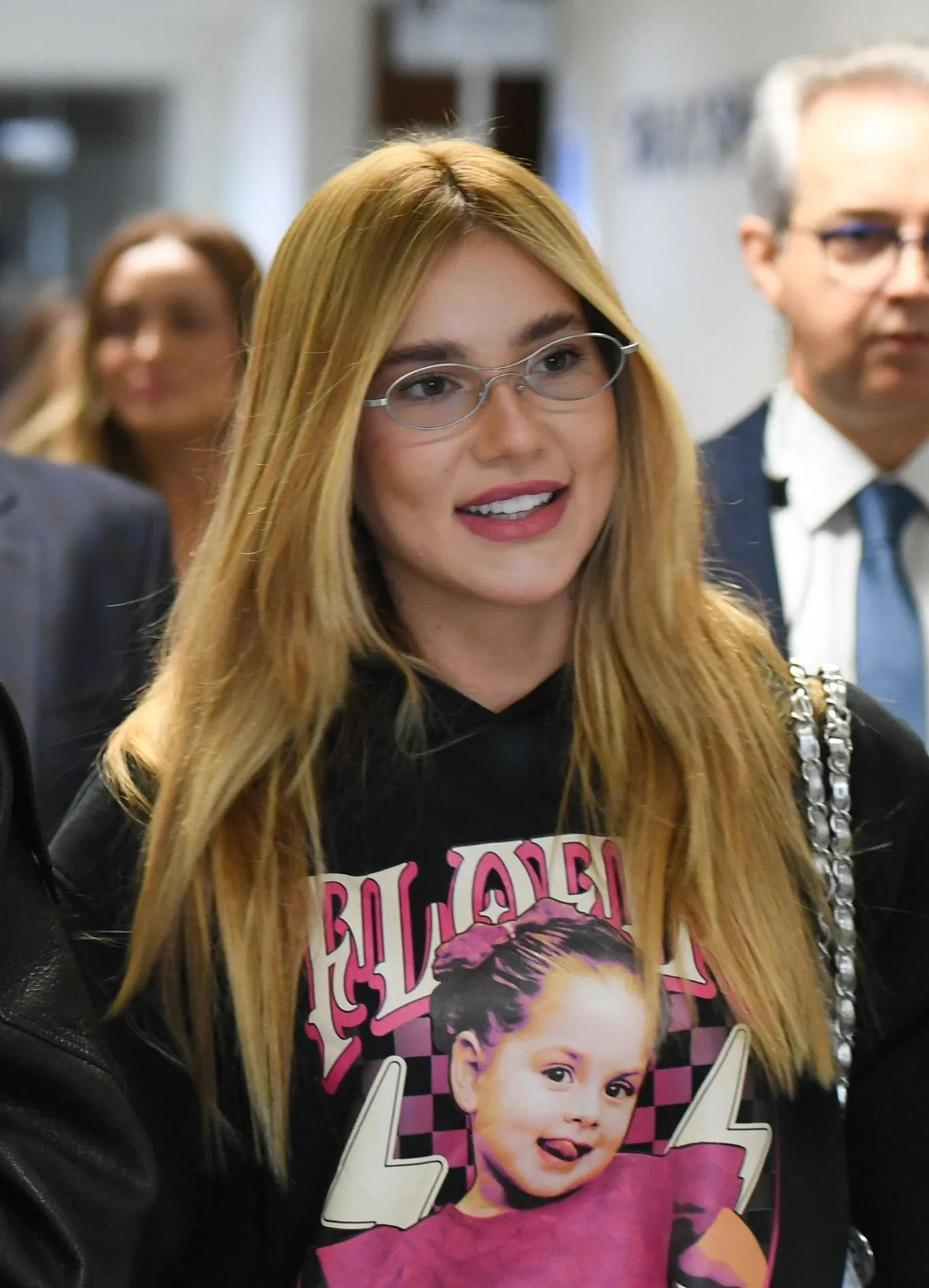 Virginia Fonseca Llega a Madrid y Vinicius Jr. la Sorprende con Mensaje Romántico tras Reconciliación